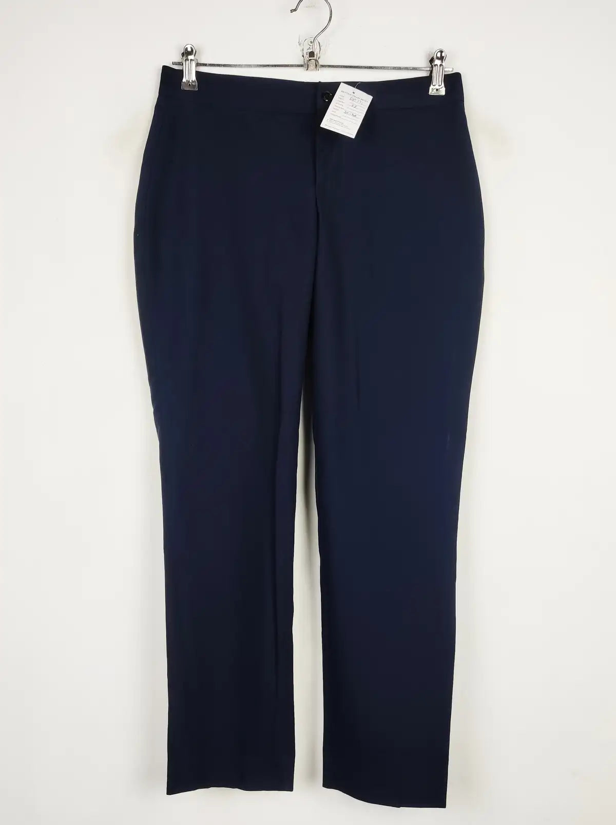 Buy online pre-used pre-loved 100% authentic & Original branded Unknown Brand (DP-171) available in Pakistan. Top international brands avilable.