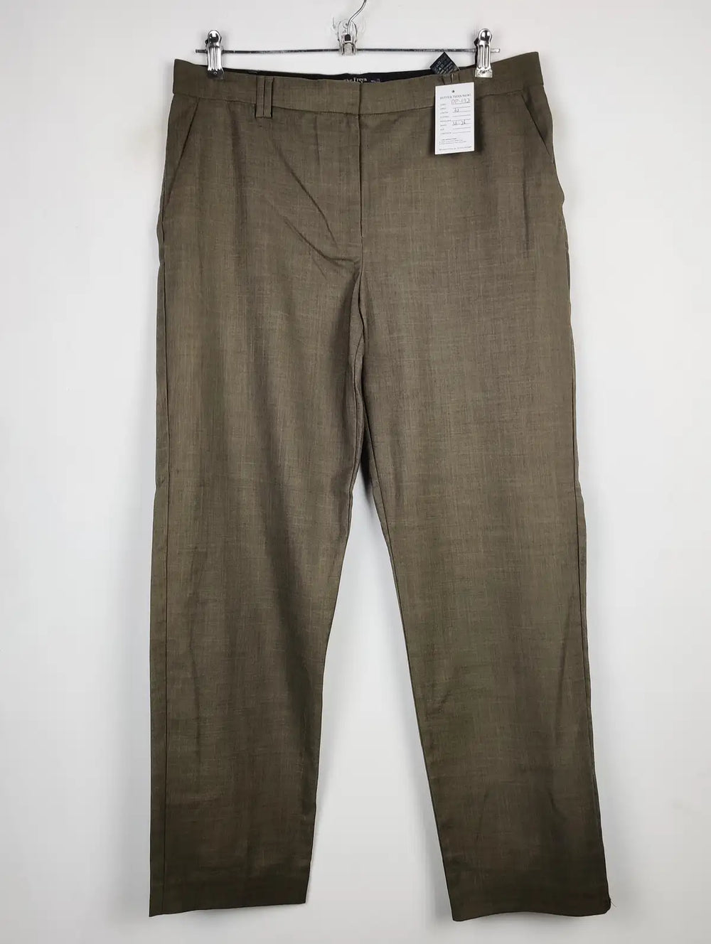 Buy online pre-used pre-loved 100% authentic & Original branded Marks & Spencer (DP-192) available in Pakistan. Top international brands avilable.