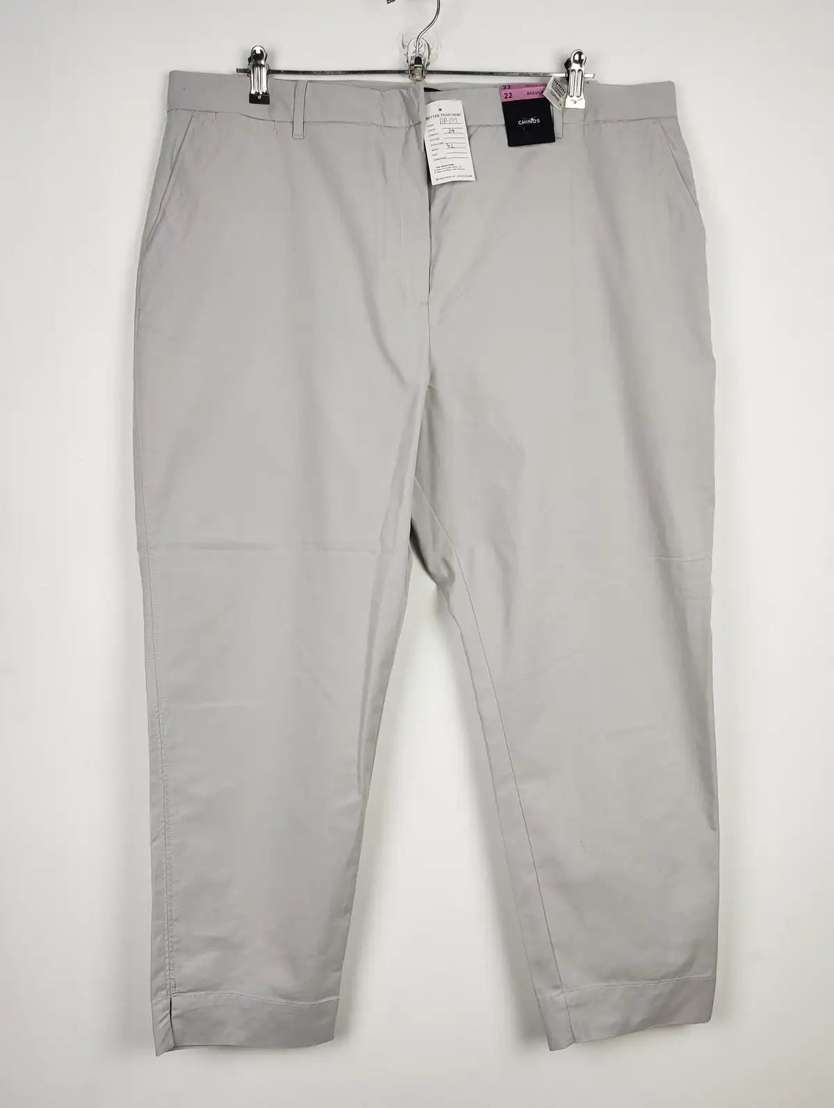 Buy online pre-used pre-loved 100% authentic & Original branded Marks & Spencer (DP-199) available in Pakistan. Top international brands avilable.