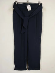 Dorothy Perkins (DP-255)