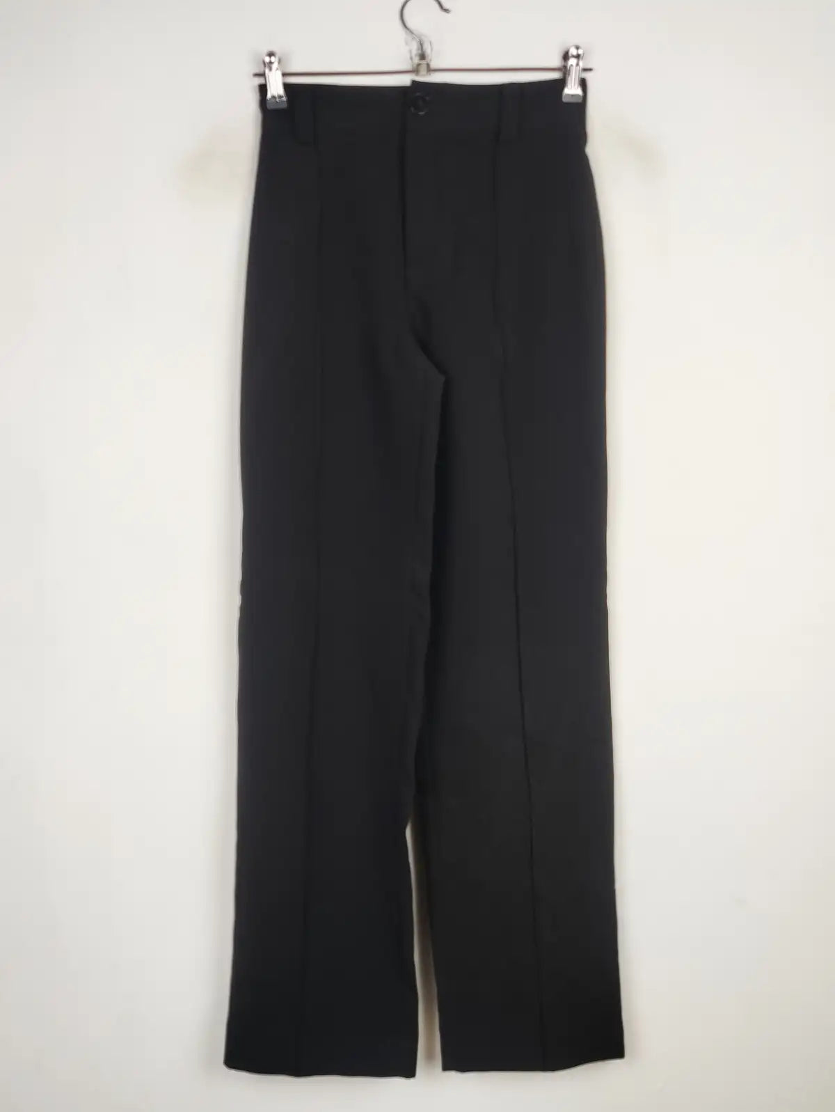 Buy online pre-used pre-loved 100% authentic & Original branded Zara (DP-67) available in Pakistan. Top international brands avilable.