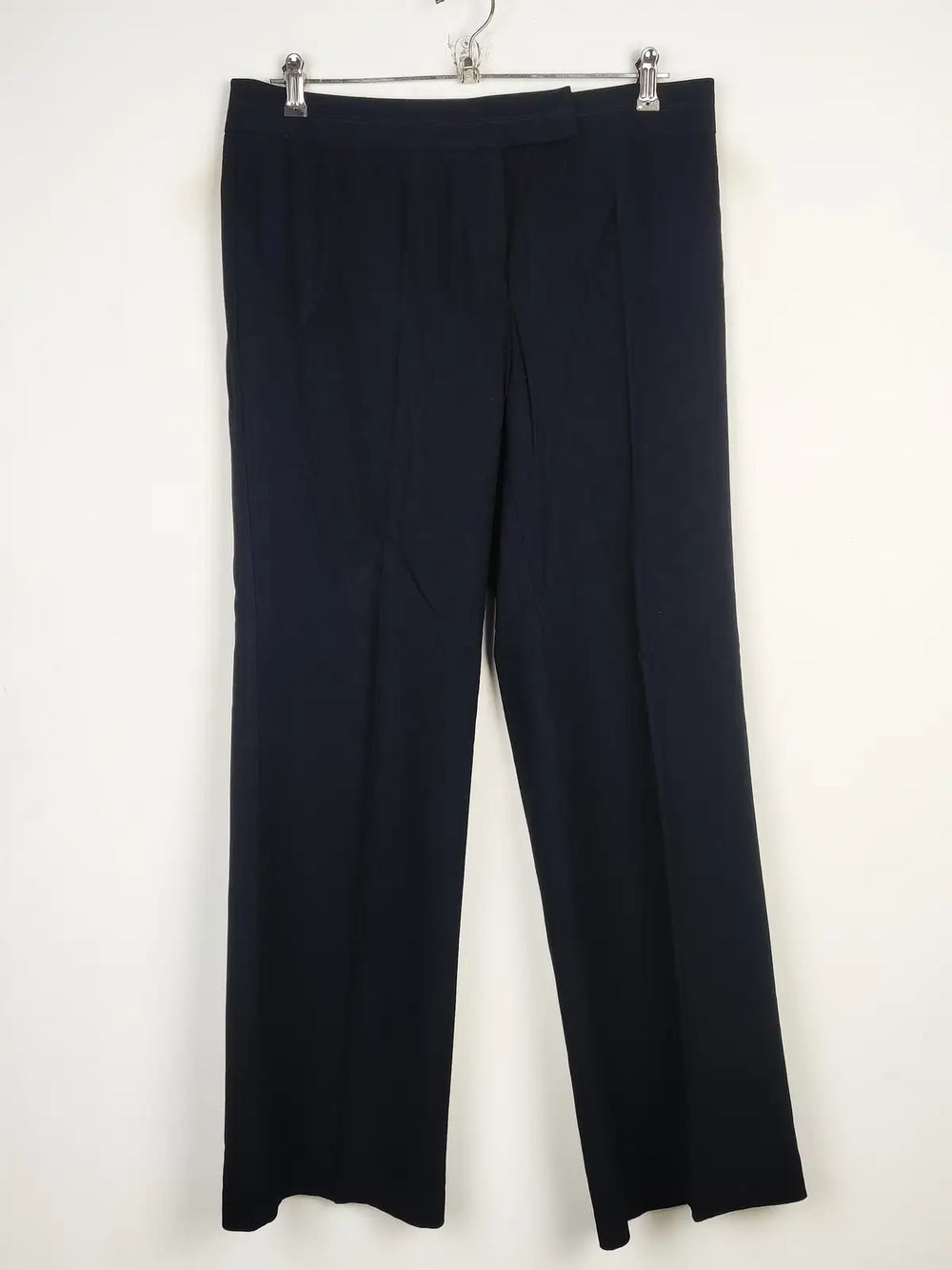 Buy online pre-used pre-loved 100% authentic & Original branded Marks & Spencer (DP-69) available in Pakistan. Top international brands avilable.