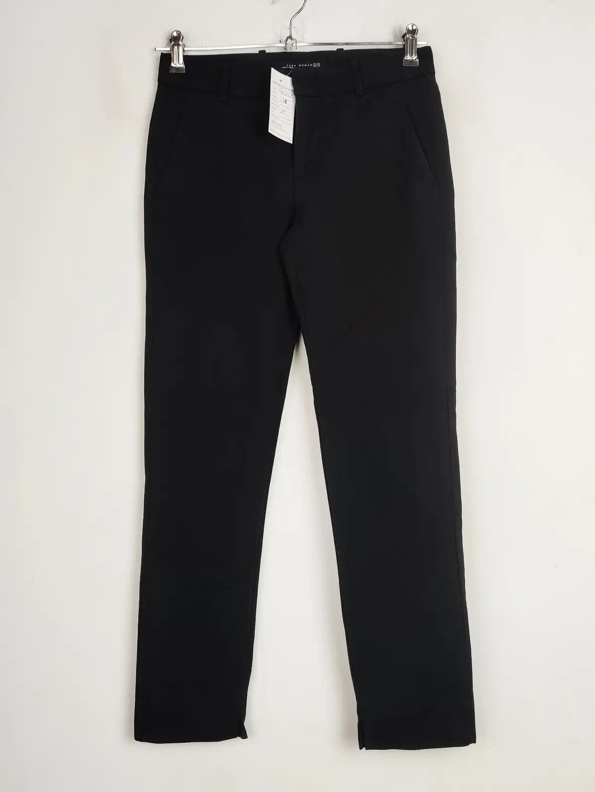 Buy online pre-used pre-loved 100% authentic & Original branded Zara (DP-757) available in Pakistan. Top international brands avilable.