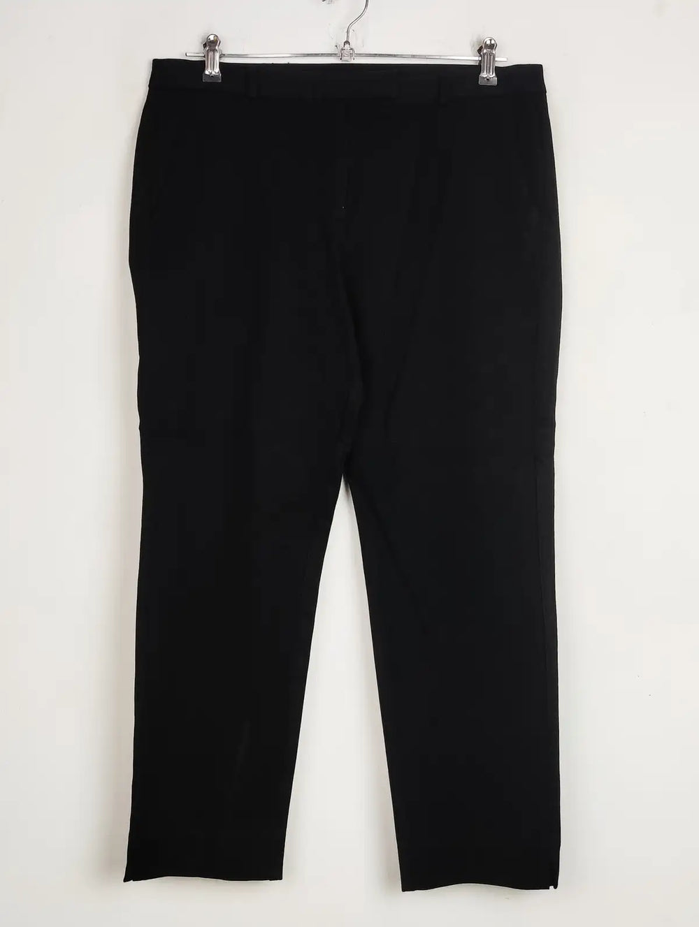 Buy online pre-used pre-loved 100% authentic & Original branded Marks & Spencer (DP-759) available in Pakistan. Top international brands avilable.