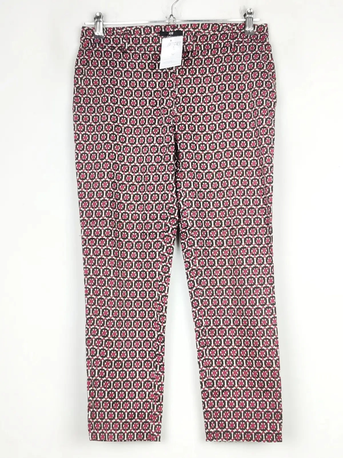 Buy online pre-used pre-loved 100% authentic & Original branded H&M (DP-797) available in Pakistan. Top international brands avilable.