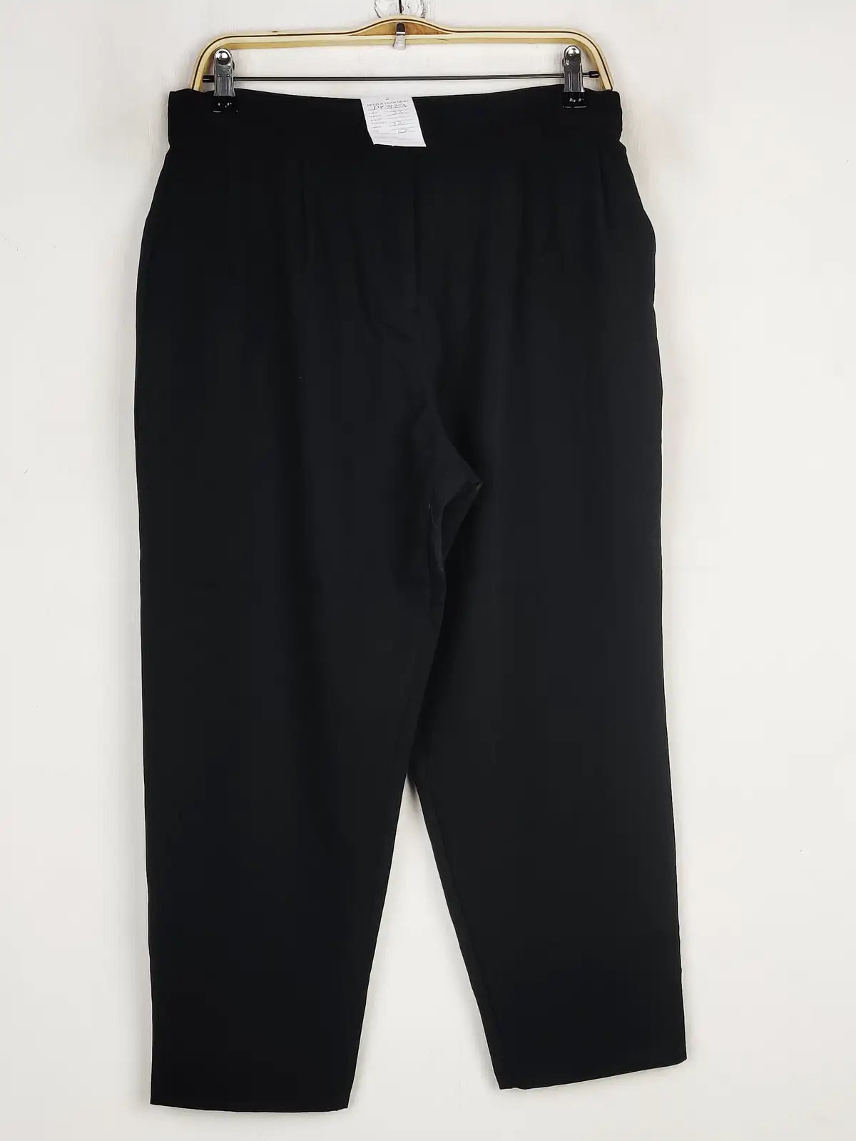 Buy online pre-used pre-loved 100% authentic & Original branded Asos (DP-829) available in Pakistan. Top international brands avilable.