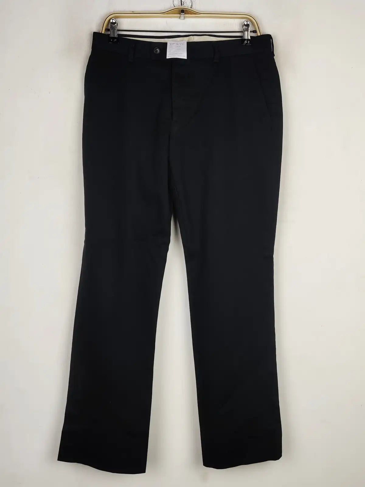 Buy online pre-used pre-loved 100% authentic & Original branded Unknown Brand (DP-876) available in Pakistan. Top international brands avilable.