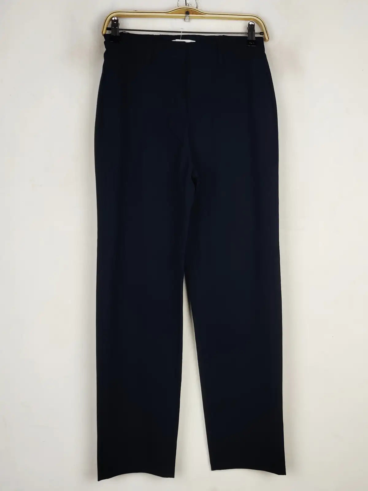 Buy online pre-used pre-loved 100% authentic & Original branded Marks & Spencer (DP-886) available in Pakistan. Top international brands avilable.