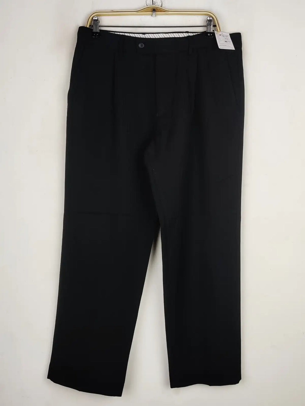 Buy online pre-used pre-loved 100% authentic & Original branded Debenhams (DP-890) available in Pakistan. Top international brands avilable.