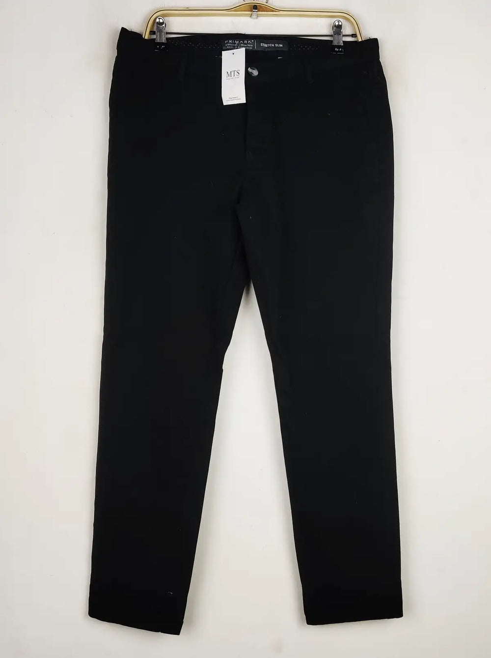 Buy online pre-used pre-loved 100% authentic & Original branded Primark (DP-900) available in Pakistan. Top international brands avilable.