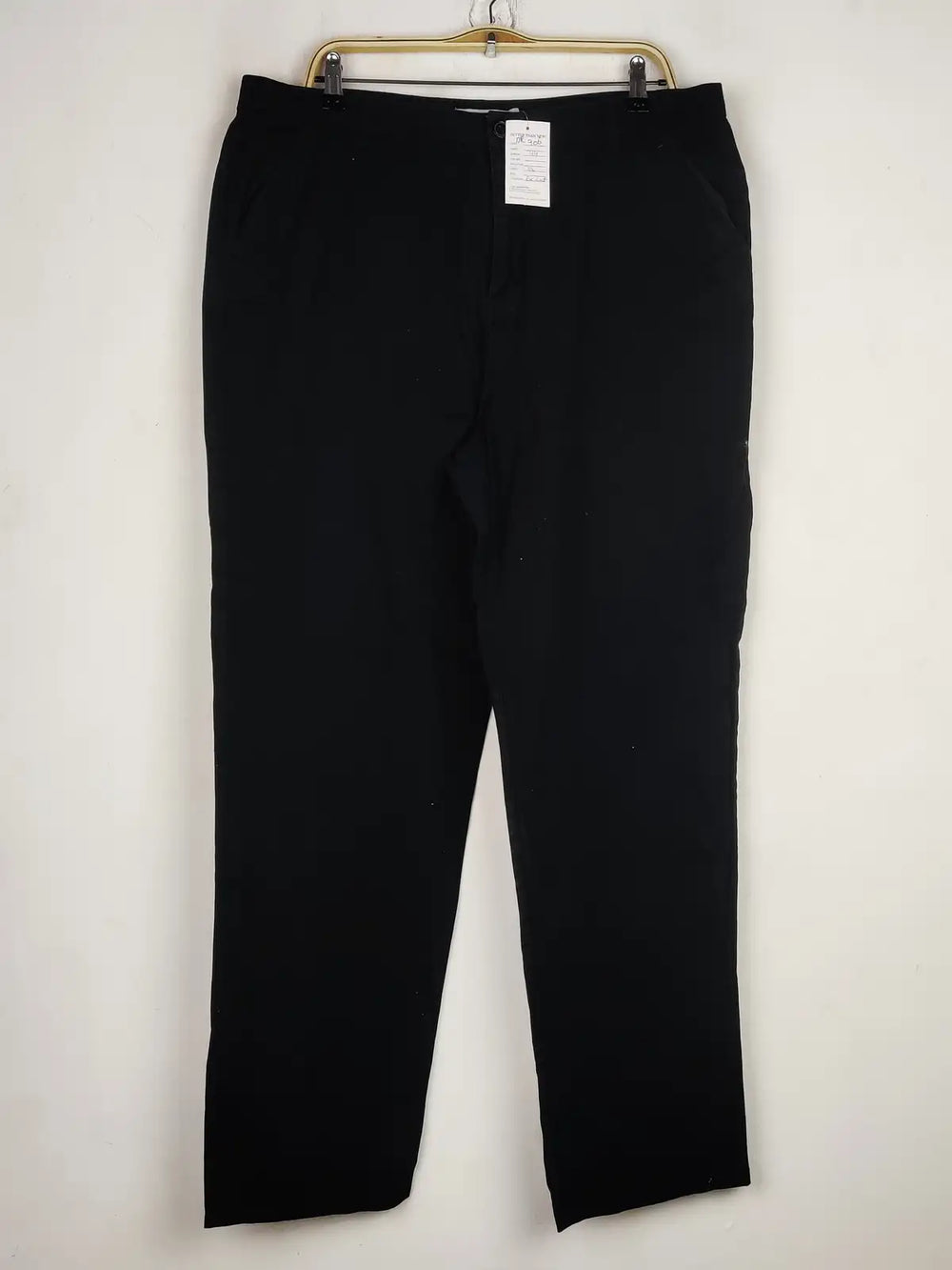 Buy online pre-used pre-loved 100% authentic & Original branded Asos (DP-906) available in Pakistan. Top international brands avilable.