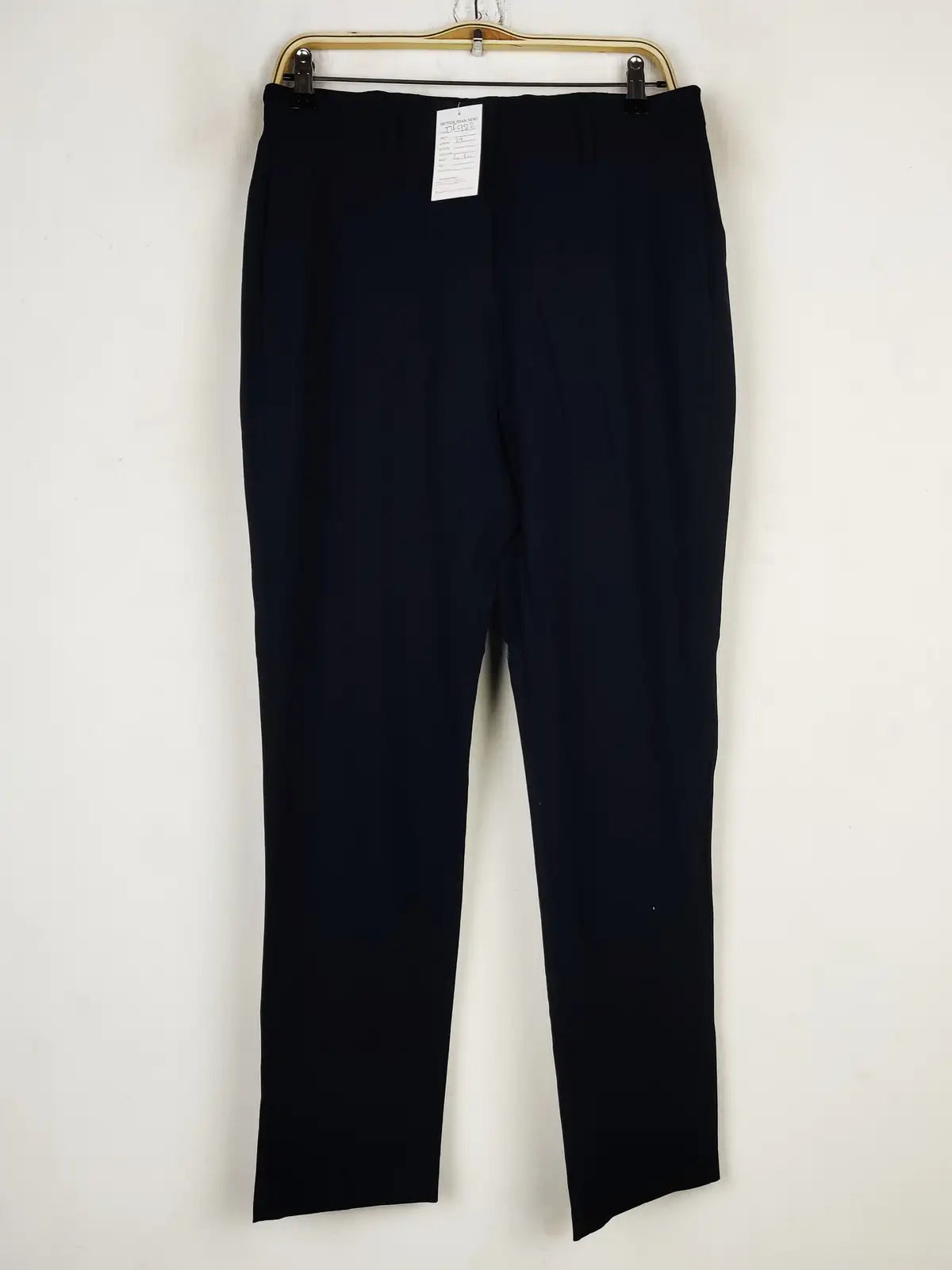 Buy online pre-used pre-loved 100% authentic & Original branded Marks & Spencer (DP-922) available in Pakistan. Top international brands avilable.