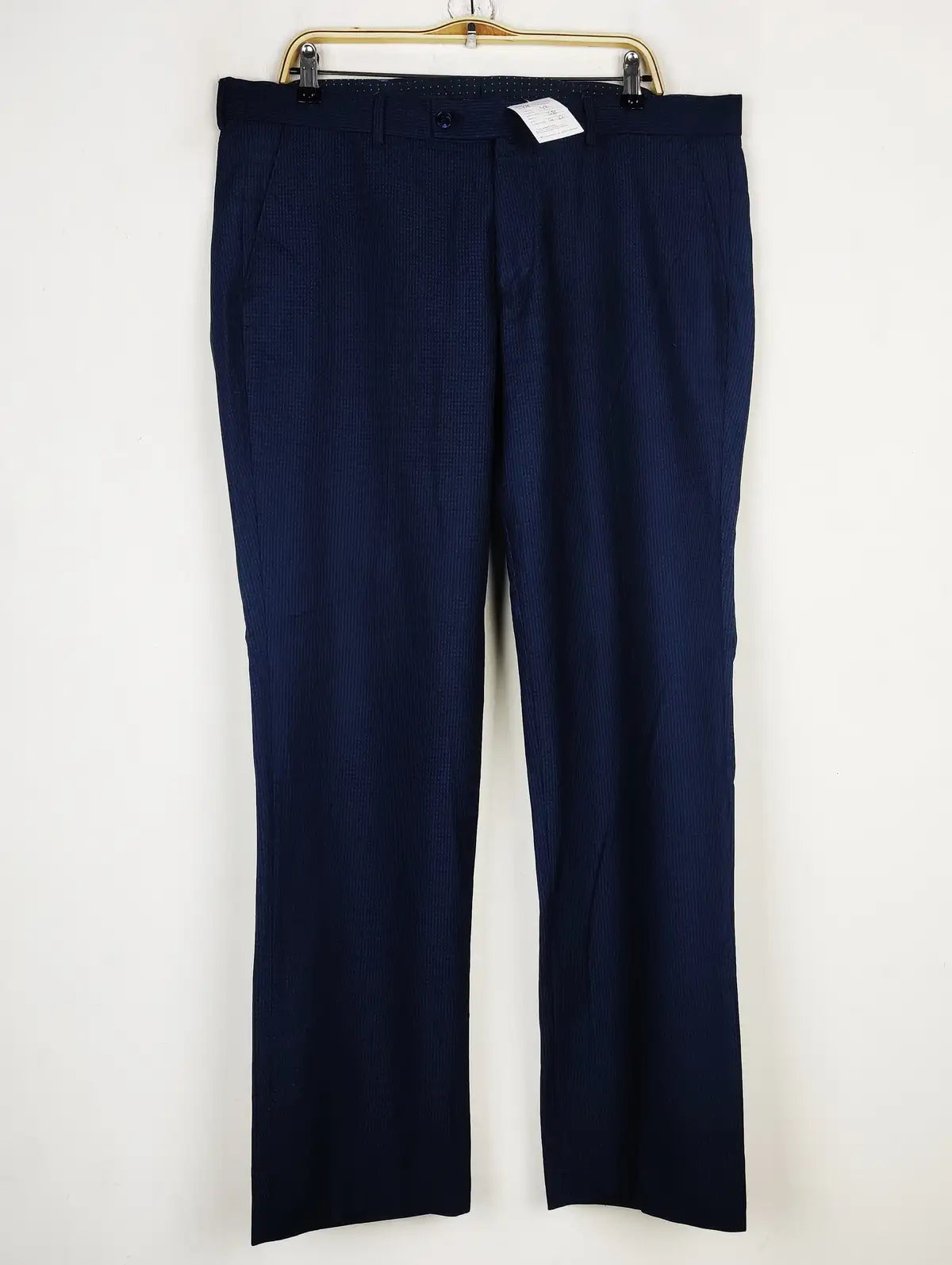 Buy online pre-used pre-loved 100% authentic & Original branded Oliver Manchi (DP-951) available in Pakistan. Top international brands avilable.