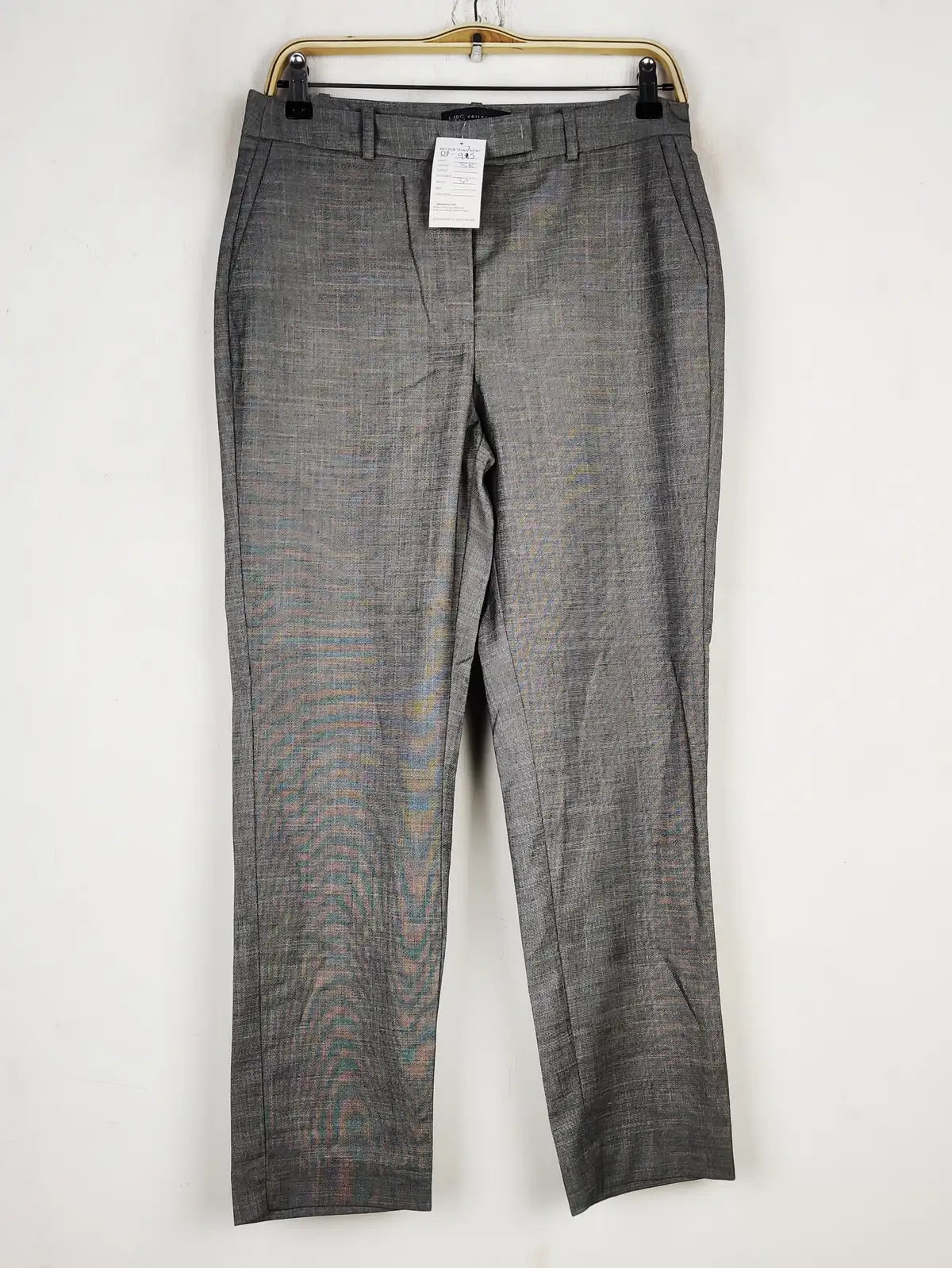 Buy online pre-used pre-loved 100% authentic & Original branded Marks & Spencer (DP-975) available in Pakistan. Top international brands avilable.