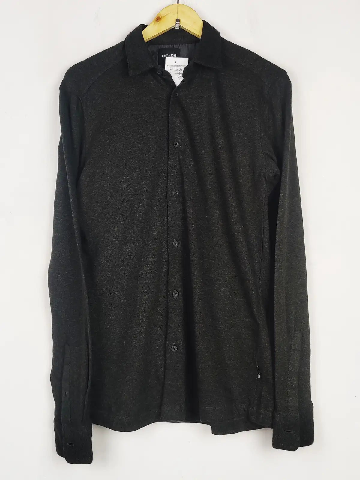 Buy online pre-used pre-loved 100% authentic & Original branded Only & Sons (DS-1061) available in Pakistan. Top international brands avilable.