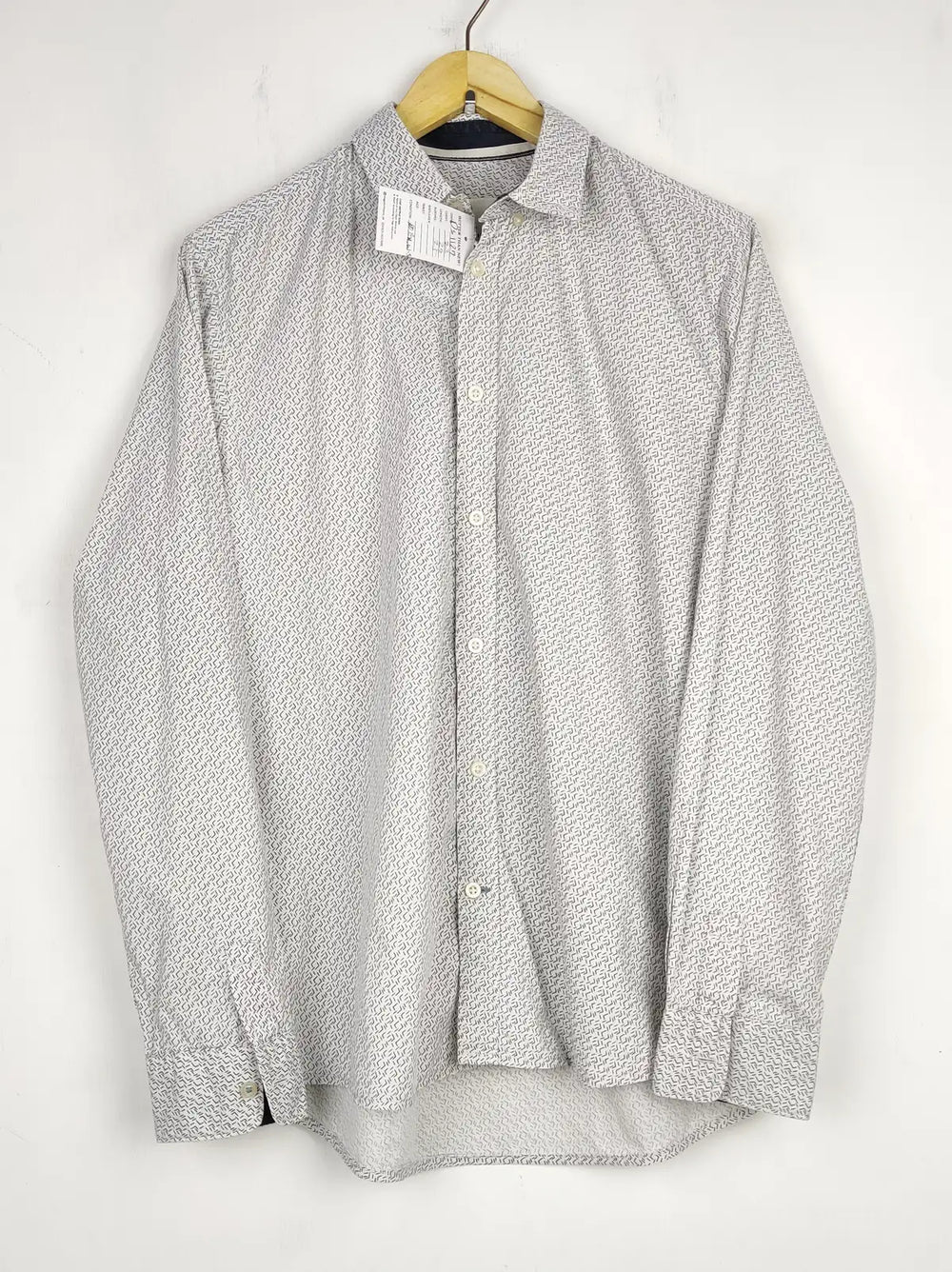 Buy online pre-used pre-loved 100% authentic & Original branded Tom Tailor (DS-1127) available in Pakistan. Top international brands avilable.