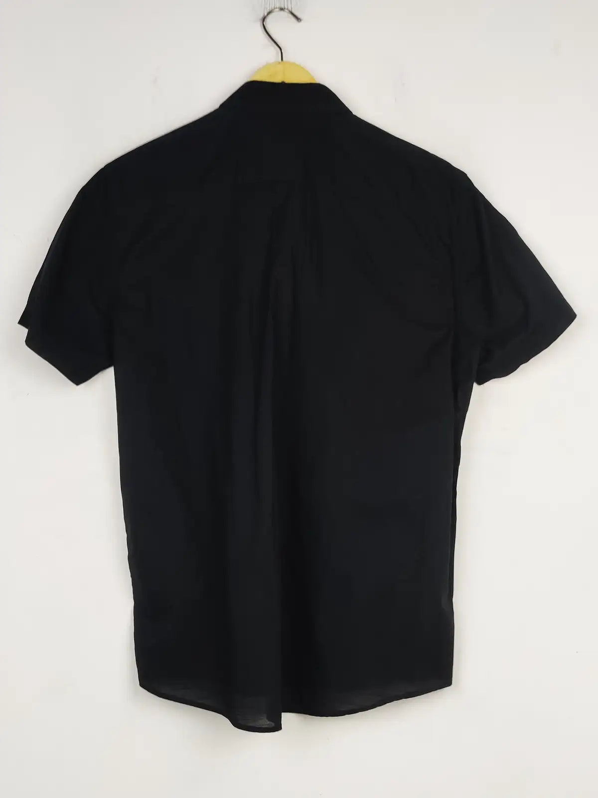 H&M (DS-1138)