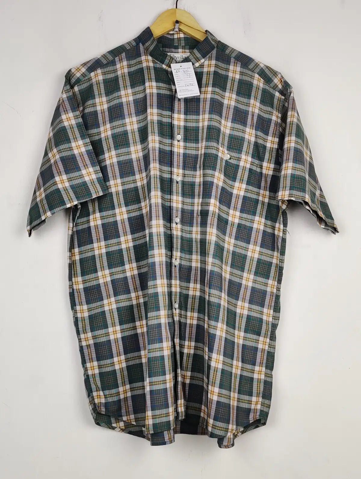 Buy online pre-used pre-loved 100% authentic & Original branded Viyella (DS-1141) available in Pakistan. Top international brands avilable.