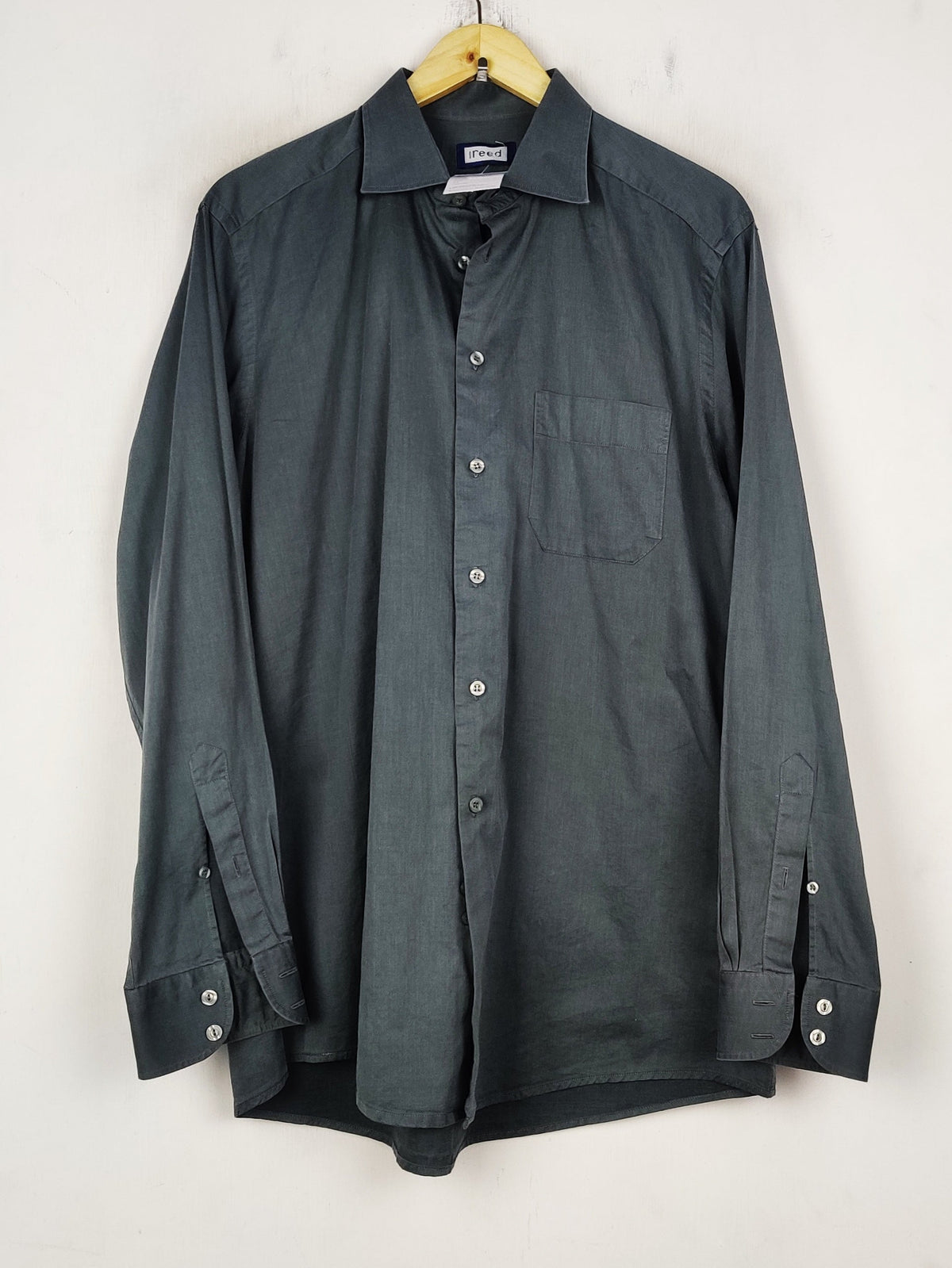 Buy online pre-used pre-loved 100% authentic & Original branded Marks & Spencer (DS-1259) available in Pakistan. Top international brands avilable.
