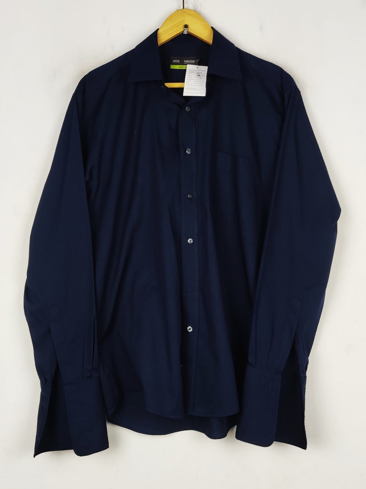 Buy online pre-used pre-loved 100% authentic & Original branded Tailoring (DS-1265) available in Pakistan. Top international brands avilable.