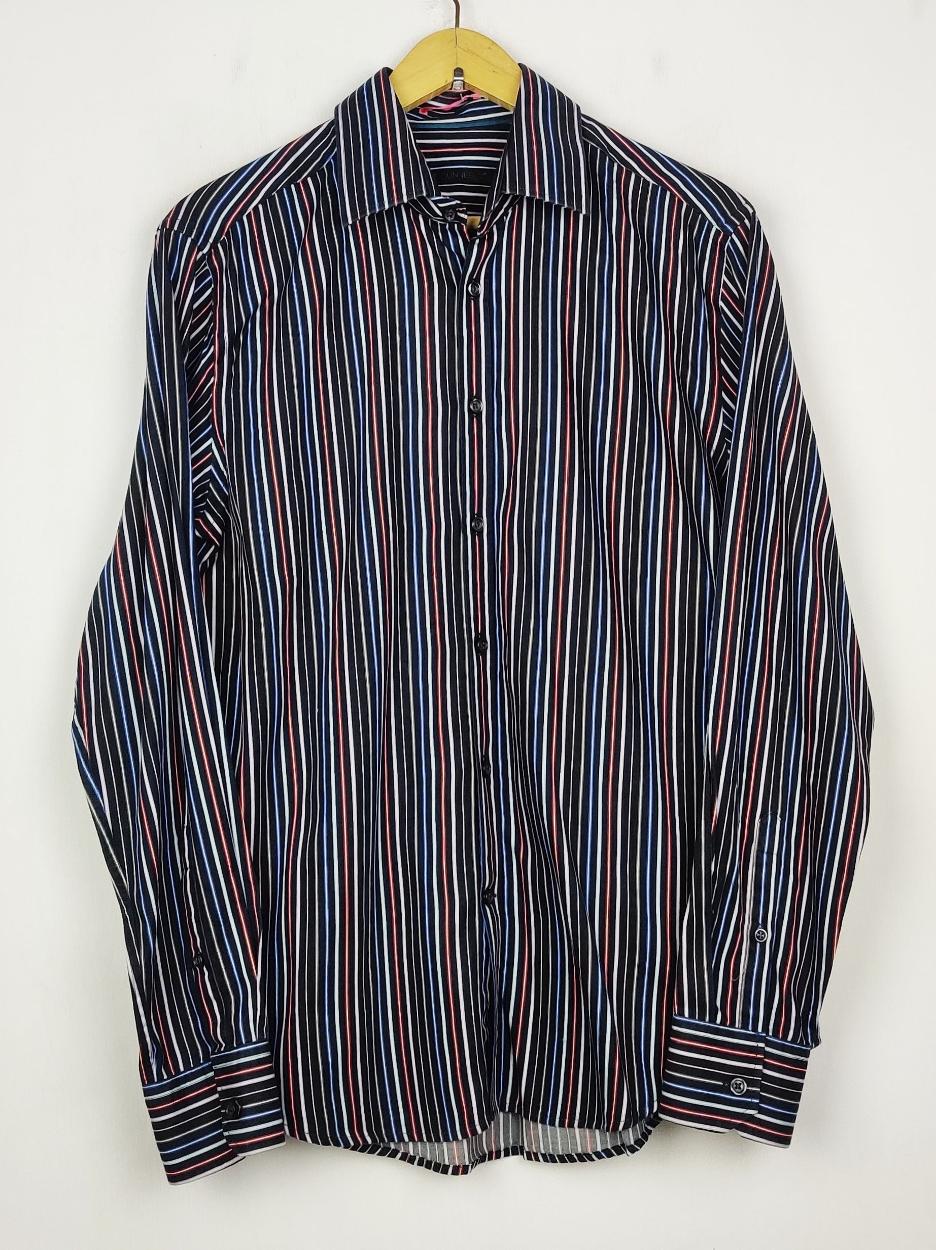 Buy online pre-used pre-loved 100% authentic & Original branded Unknown Brand (DS-1282) available in Pakistan. Top international brands avilable.