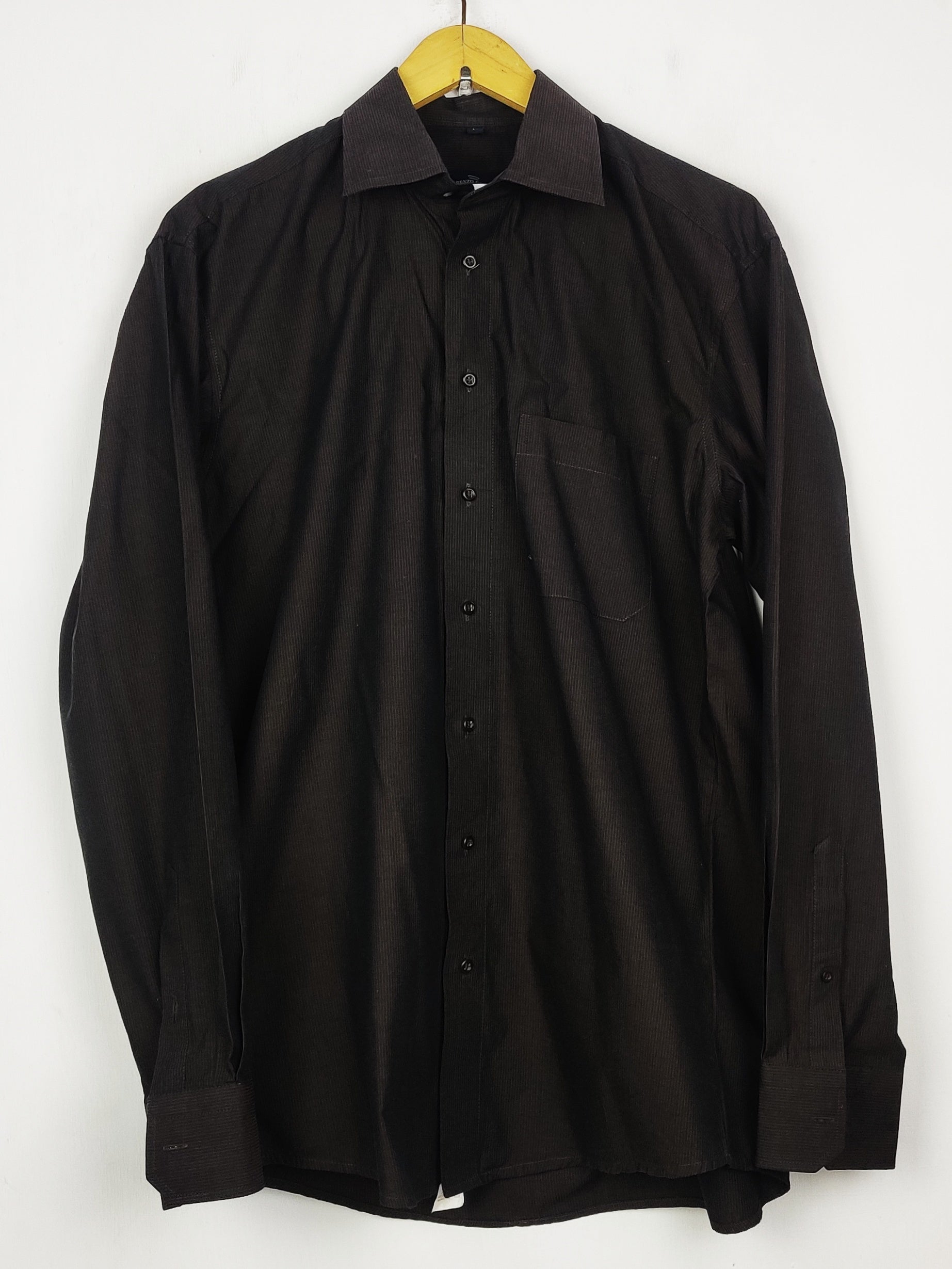 Buy online pre-used pre-loved 100% authentic & Original branded Lorenzo Calvino (DS-1288) available in Pakistan. Top international brands avilable.