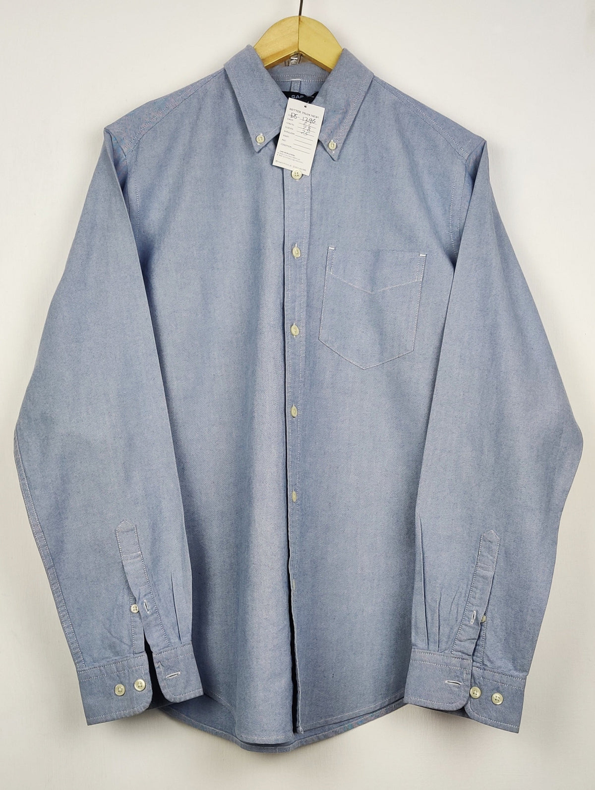 Buy online pre-used pre-loved 100% authentic & Original branded Gap (DS-1296) available in Pakistan. Top international brands avilable.