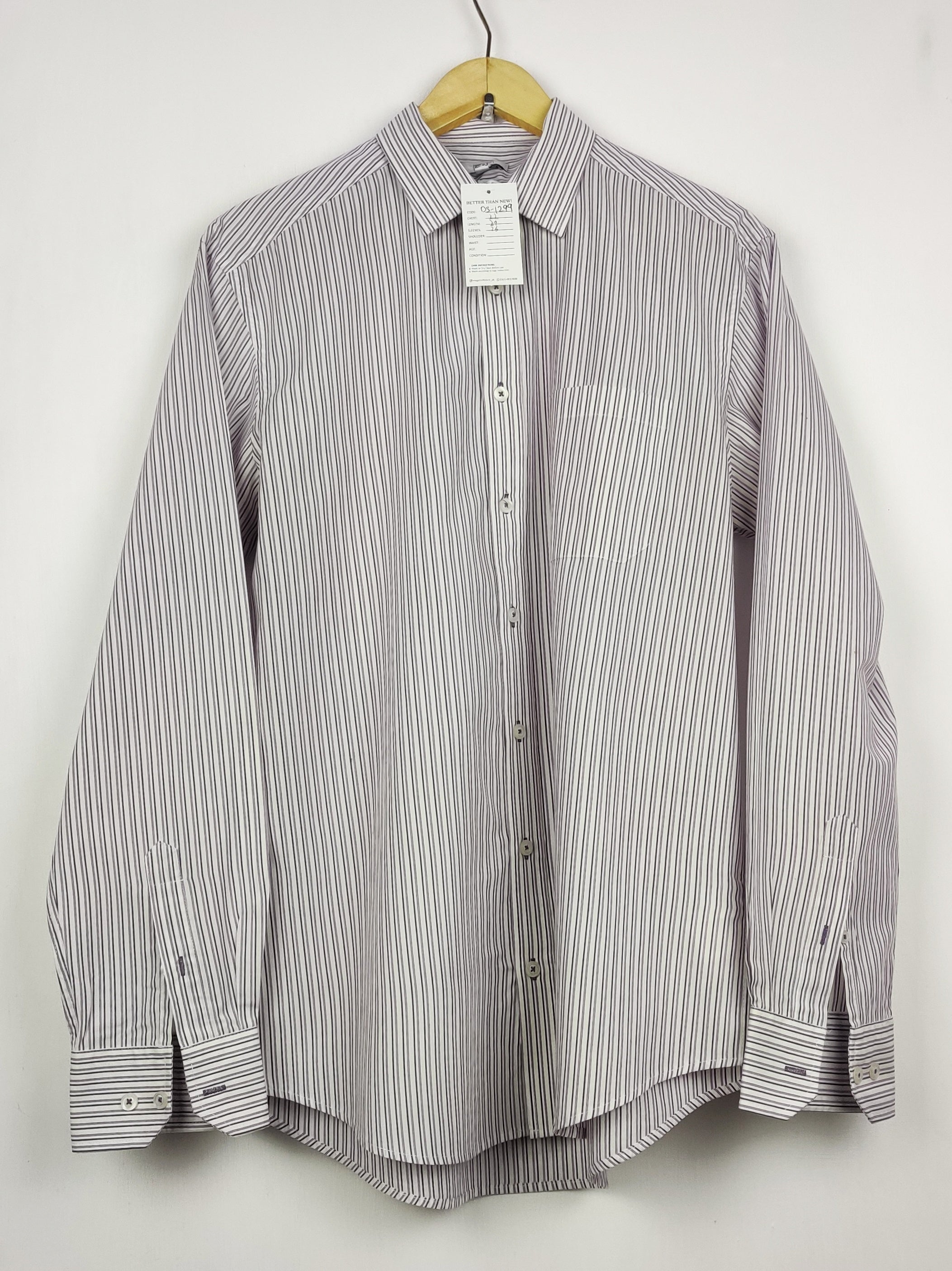 Buy online pre-used pre-loved 100% authentic & Original branded F&F (DS-1299) available in Pakistan. Top international brands avilable.
