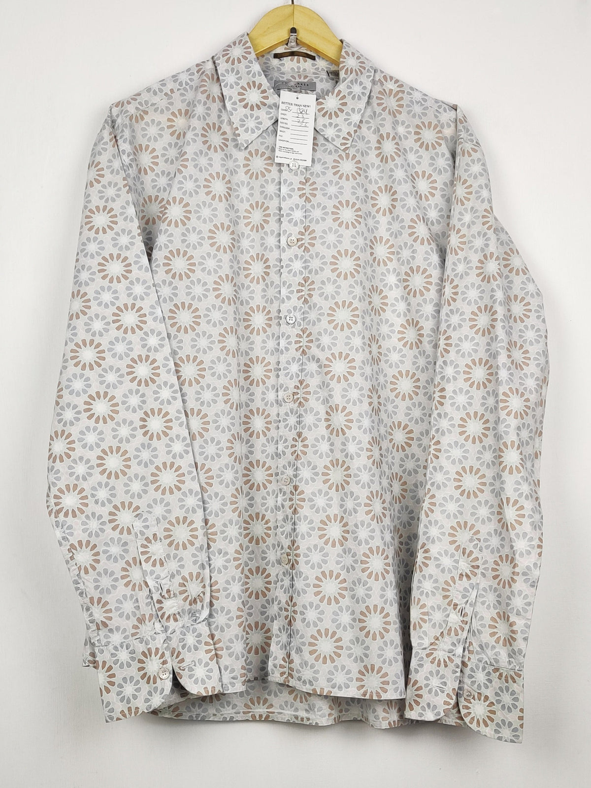 Buy online pre-used pre-loved 100% authentic & Original branded T.E.D B.A.K.E.R (DS-1324) available in Pakistan. Top international brands avilable.