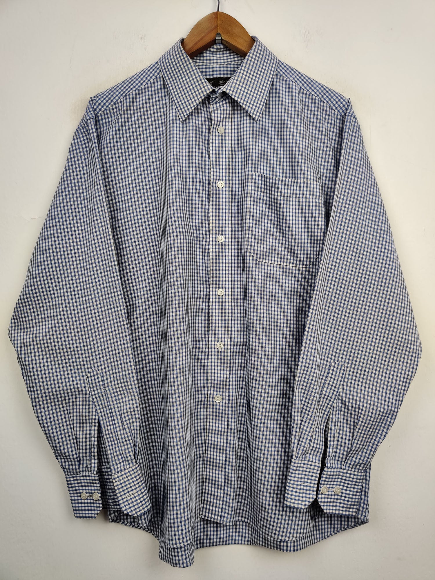 Buy online pre-used pre-loved 100% authentic & Original branded Marks & Spencer (DS-475) available in Pakistan. Top international brands avilable.