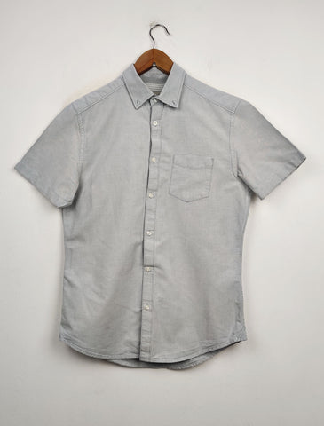 Buy online pre-used pre-loved 100% authentic & Original branded Burton (DS-477) available in Pakistan. Top international brands avilable.