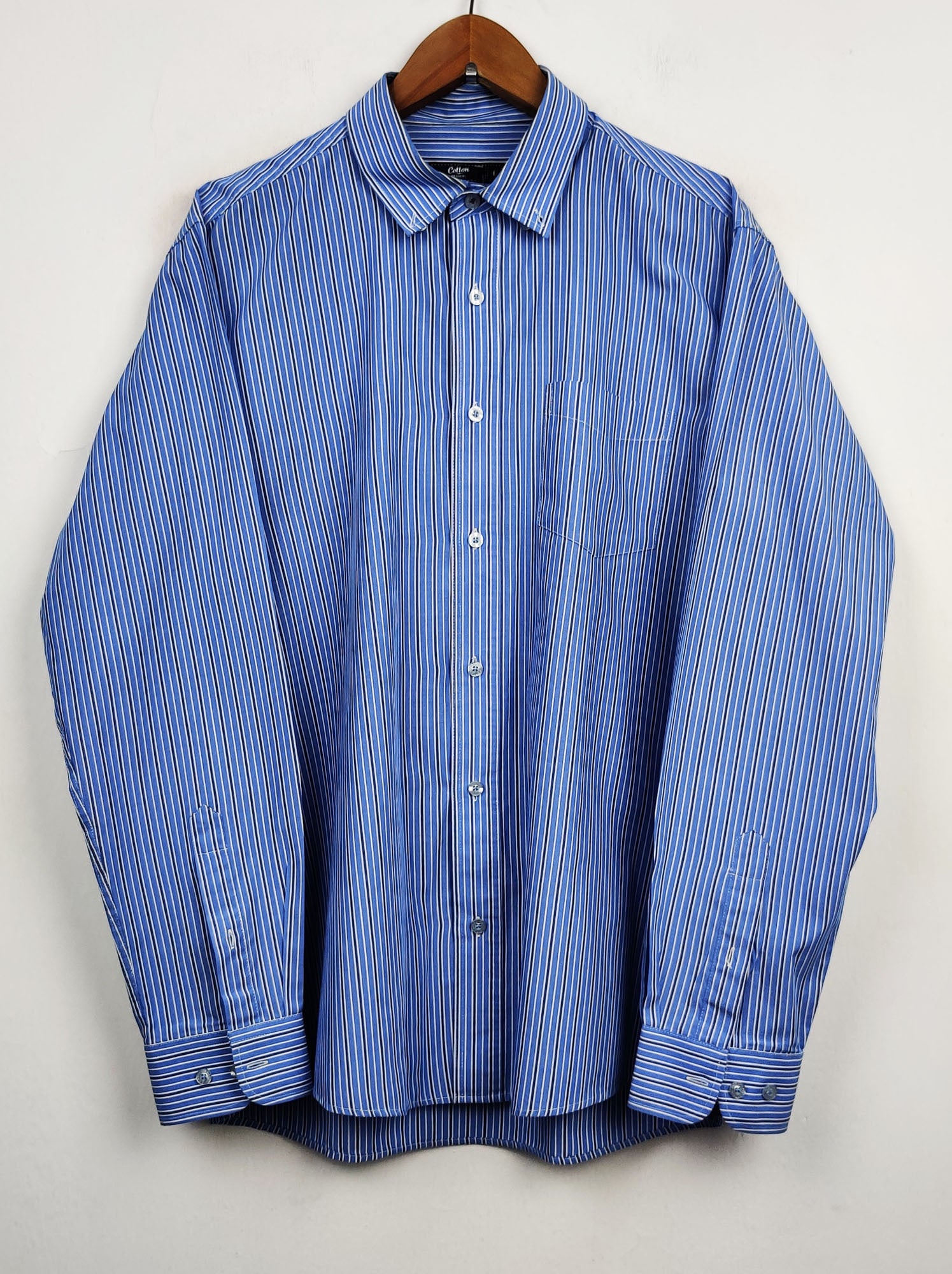 Buy online pre-used pre-loved 100% authentic & Original branded Cotton Traders (DS-484) available in Pakistan. Top international brands avilable.