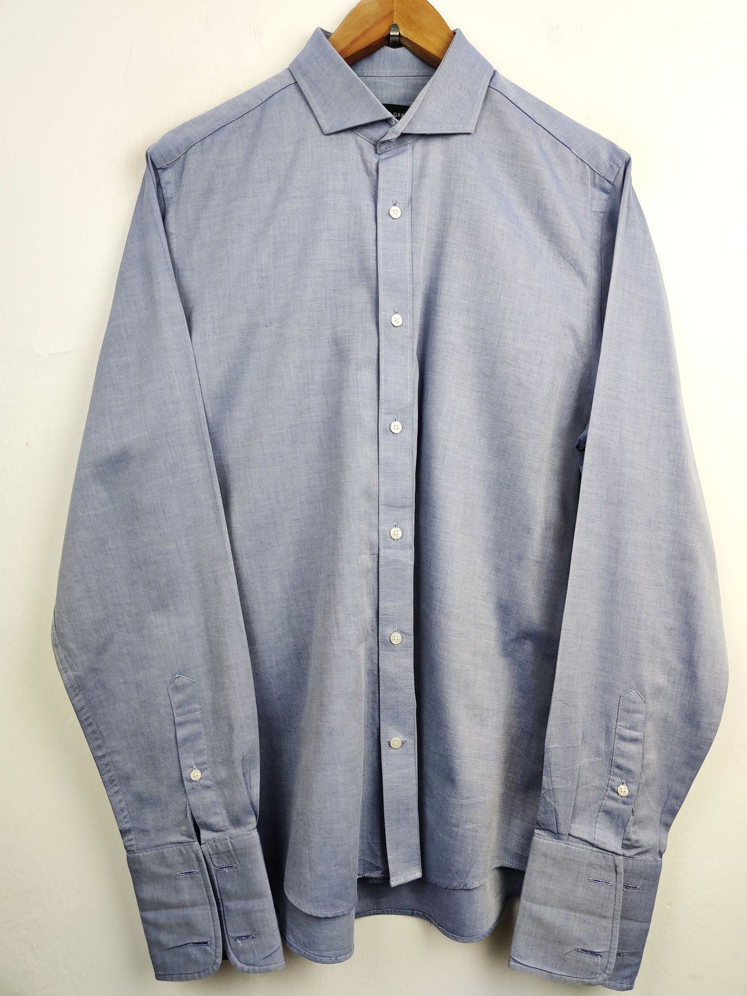 Buy online pre-used pre-loved 100% authentic & Original branded Racing Green (DS-584) available in Pakistan. Top international brands avilable.