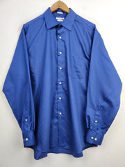 Buy online pre-used pre-loved 100% authentic & Original branded Van Heusen (DS-674) available in Pakistan. Top international brands avilable.
