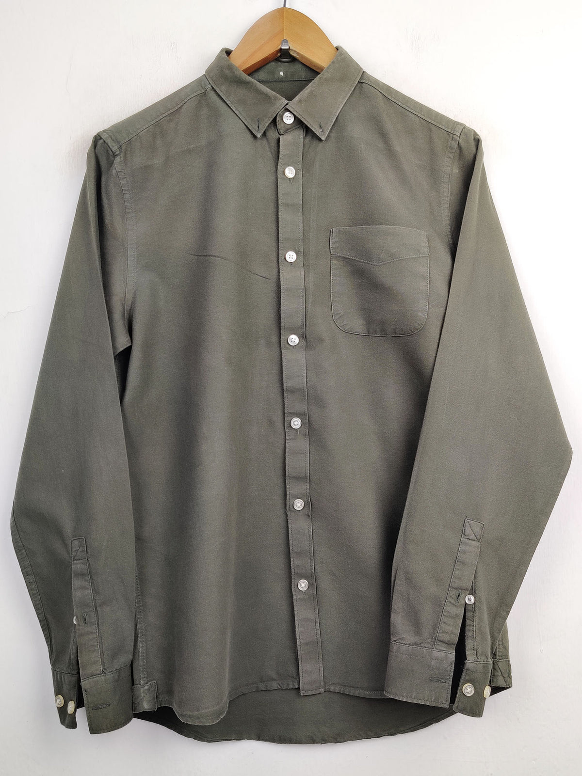 Buy online pre-used pre-loved 100% authentic & Original branded River Island (DS-750) available in Pakistan. Top international brands avilable.