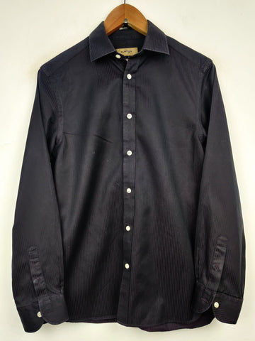 Buy online pre-used pre-loved 100% authentic & Original branded Burton (DS-787) available in Pakistan. Top international brands avilable.