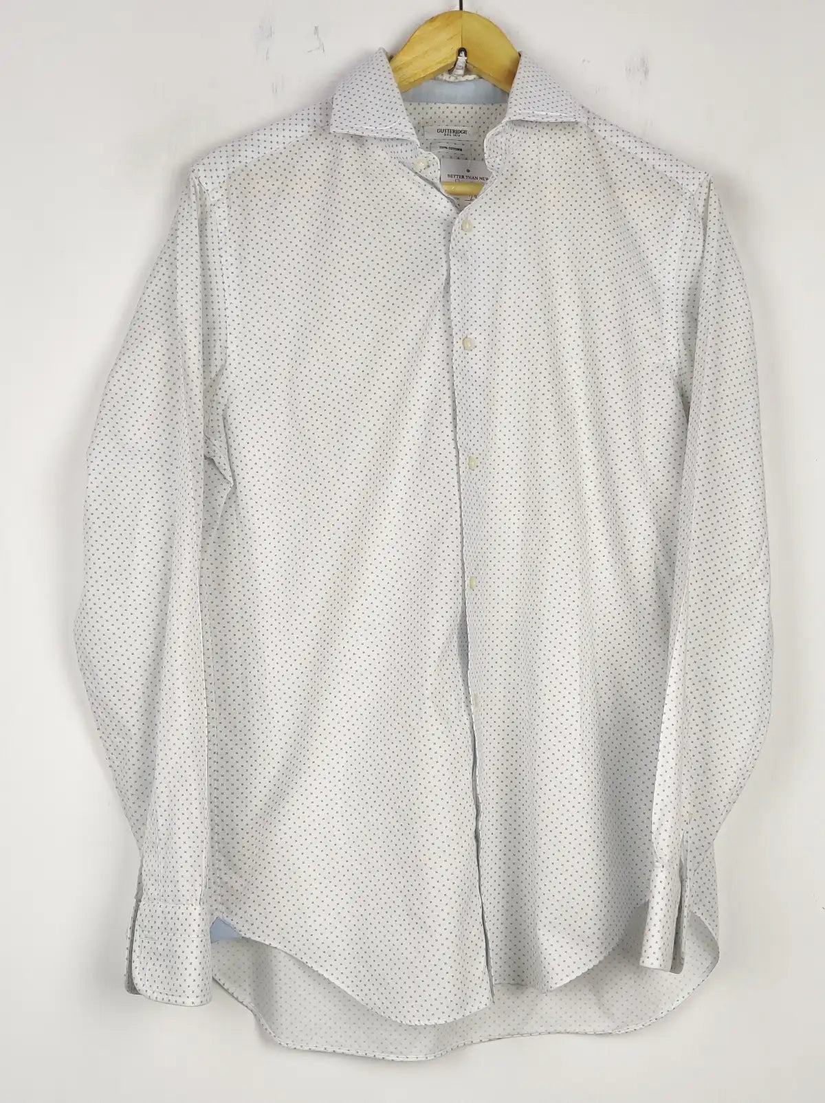 Buy online pre-used pre-loved 100% authentic & Original branded Gutteridge (DS-943) available in Pakistan. Top international brands avilable.