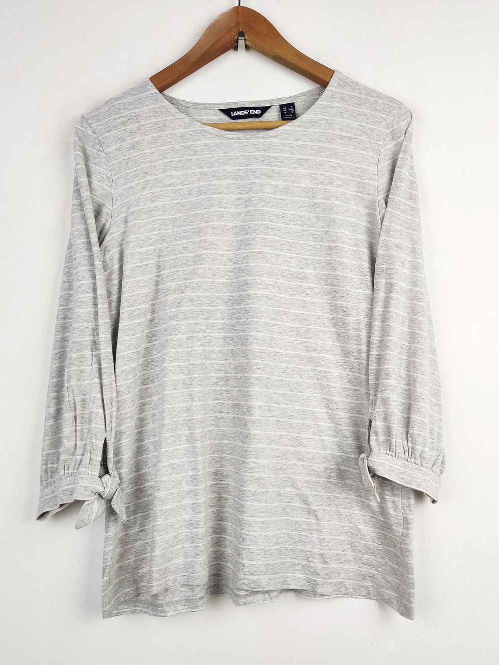 Buy online pre-used pre-loved 100% authentic & Original branded Lands End (FS-1302) available in Pakistan. Top international brands avilable.