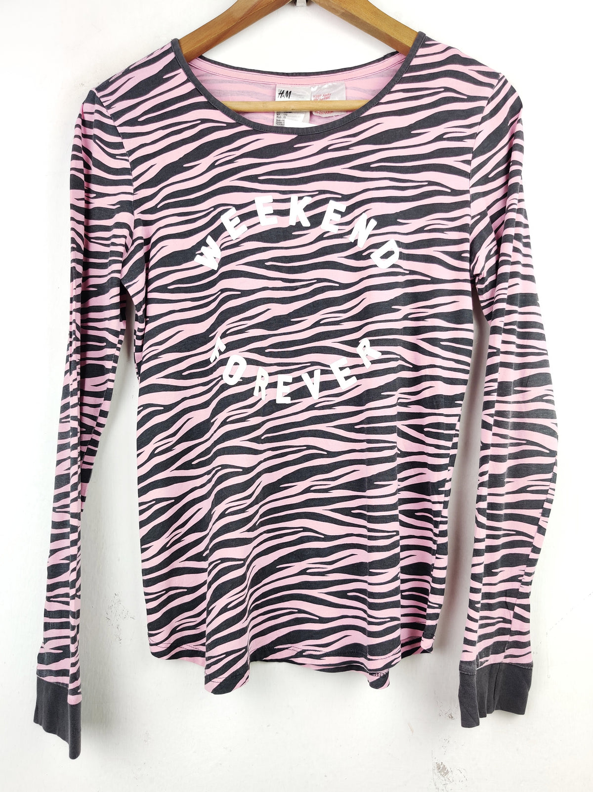 Buy online pre-used pre-loved 100% authentic & Original branded H&M (FS-1353) available in Pakistan. Top international brands avilable.