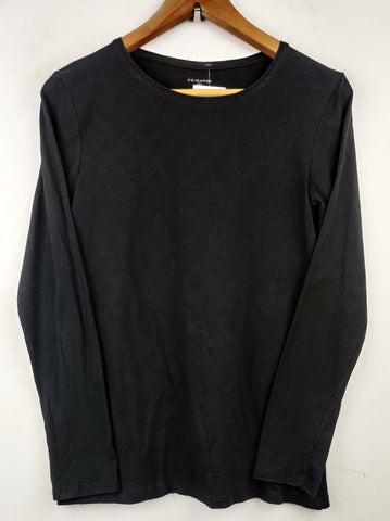 Buy online pre-used pre-loved 100% authentic & Original branded Primark (FS-1453) available in Pakistan. Top international brands avilable.