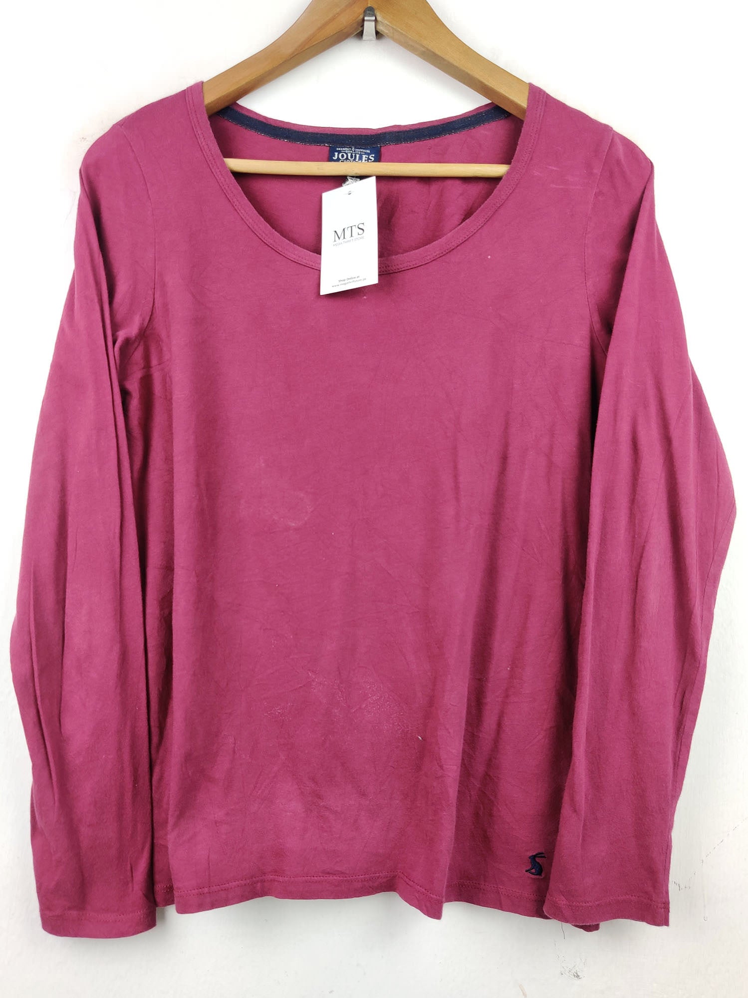 Buy online pre-used pre-loved 100% authentic & Original branded Joules (FS-1459) available in Pakistan. Top international brands avilable.