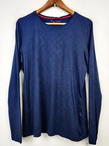 Buy online pre-used pre-loved 100% authentic & Original branded Tu (FS-1469) available in Pakistan. Top international brands avilable.