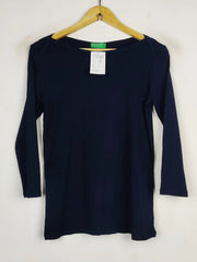 Buy online pre-used pre-loved 100% authentic & Original branded United Colors (FS-1647) available in Pakistan. Top international brands avilable.