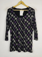 Buy online pre-used pre-loved 100% authentic & Original branded Marks & Spencers (FS-1679) available in Pakistan. Top international brands avilable.