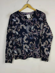 Buy online pre-used pre-loved 100% authentic & Original branded Unknown Brand (FS-1782) available in Pakistan. Top international brands avilable.