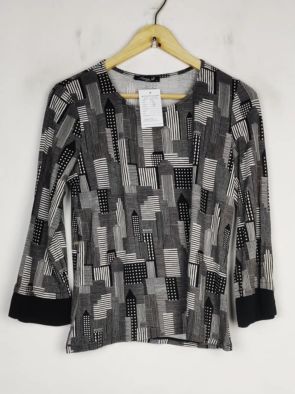 Buy online pre-used pre-loved 100% authentic & Original branded Sophie B (FS-2094) available in Pakistan. Top international brands avilable.