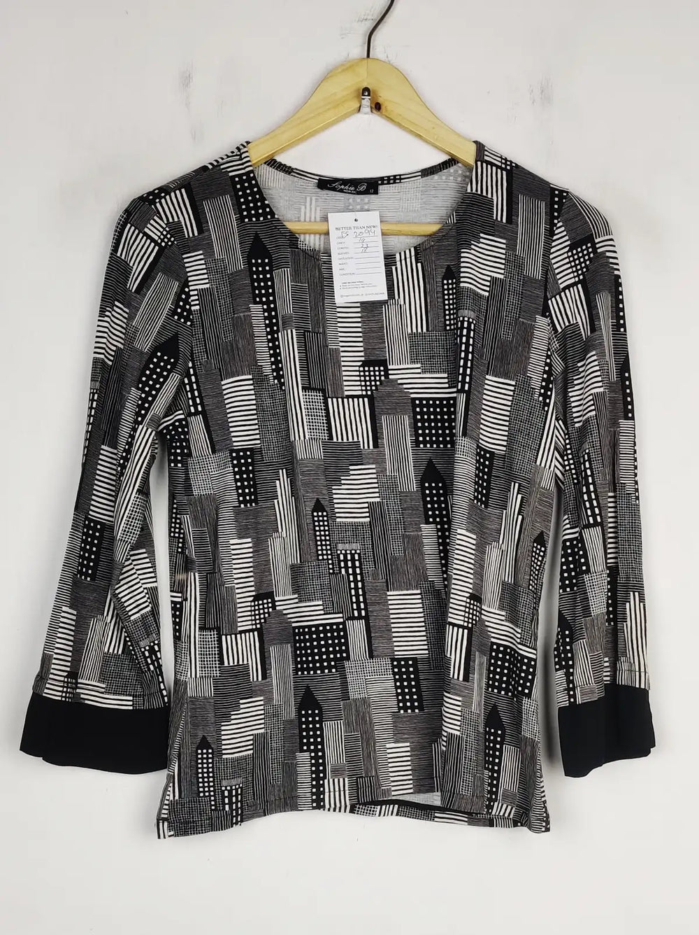 Buy online pre-used pre-loved 100% authentic & Original branded Sophie B (FS-2094) available in Pakistan. Top international brands avilable.