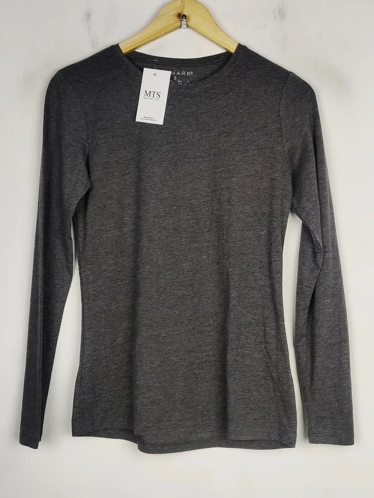 Buy online pre-used pre-loved 100% authentic & Original branded Primark (FS-2111) available in Pakistan. Top international brands avilable.