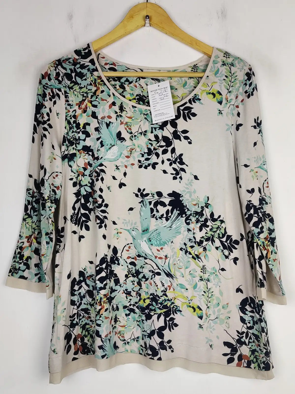 Buy online pre-used pre-loved 100% authentic & Original branded Peruna (FS-2181) available in Pakistan. Top international brands avilable.