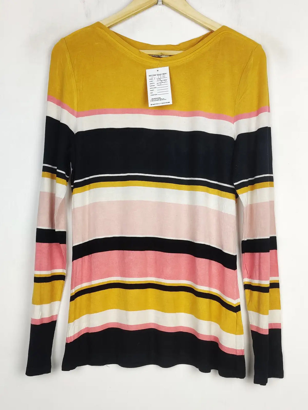 Buy online pre-used pre-loved 100% authentic & Original branded Oasis (FS-2216) available in Pakistan. Top international brands avilable.